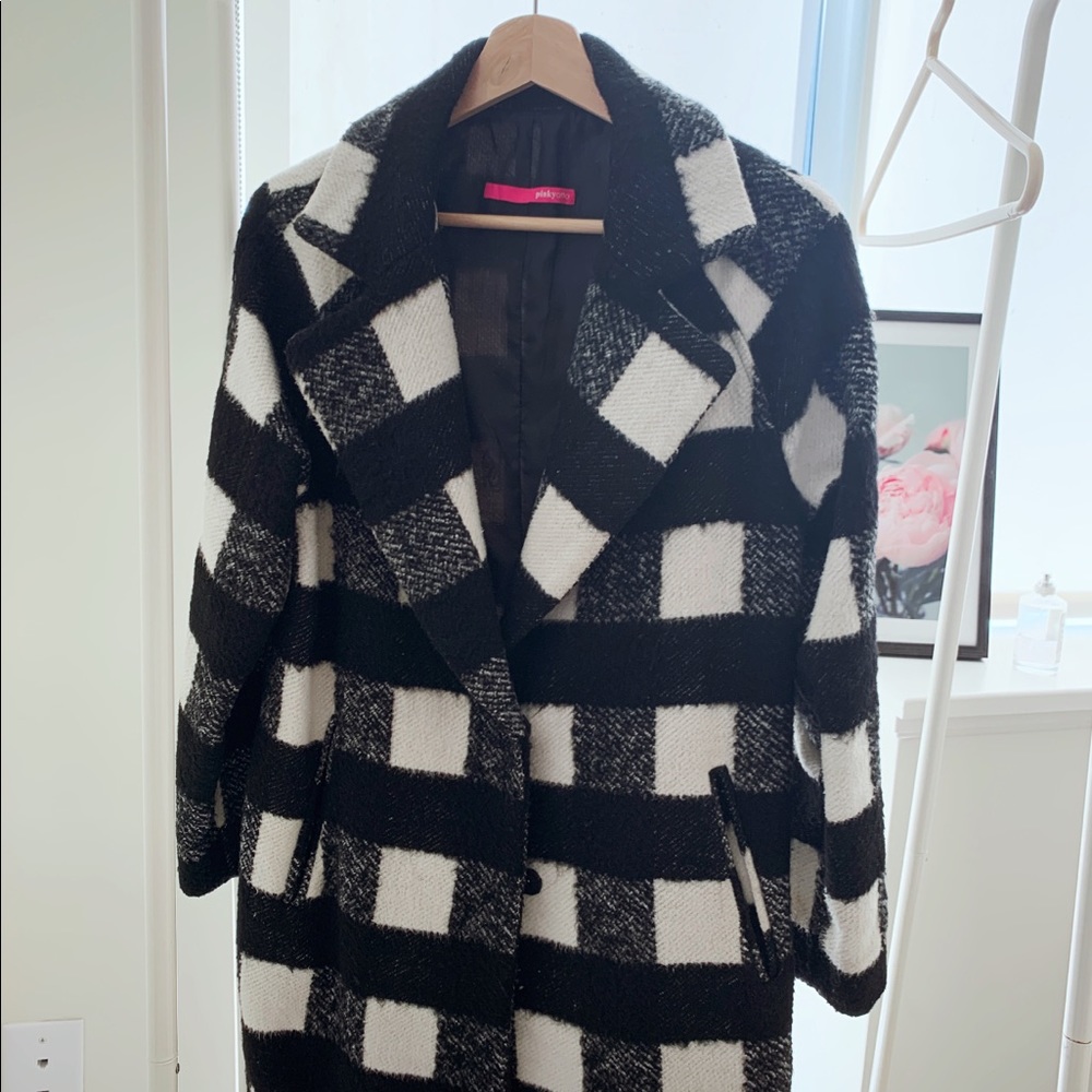 Moving Sale Pinkyotto wool coat / OS (fit US 00, 0）
